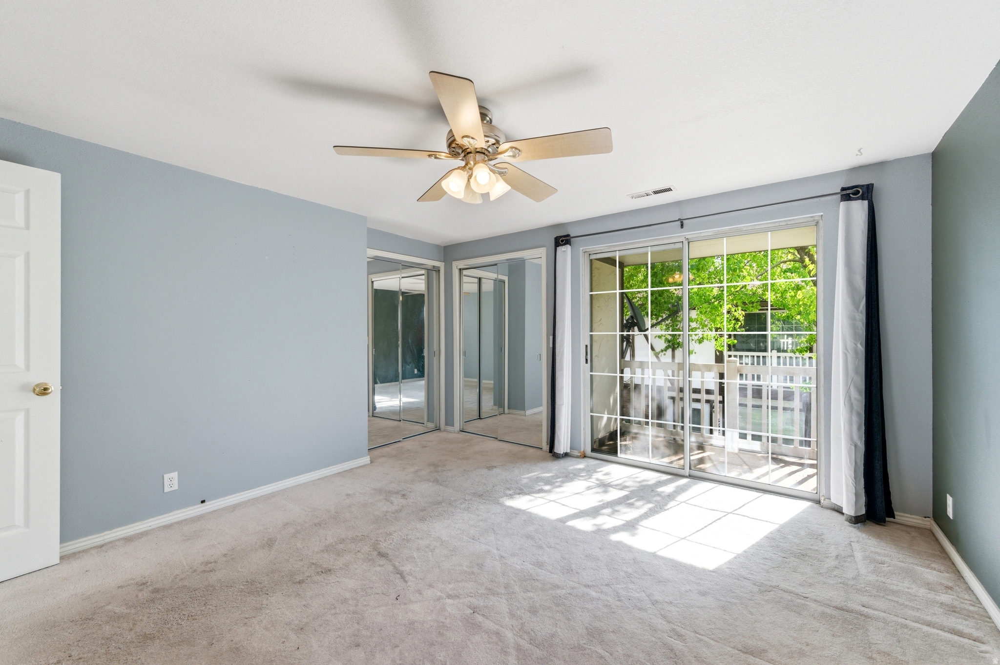 BARRINGTON PARK - Residential