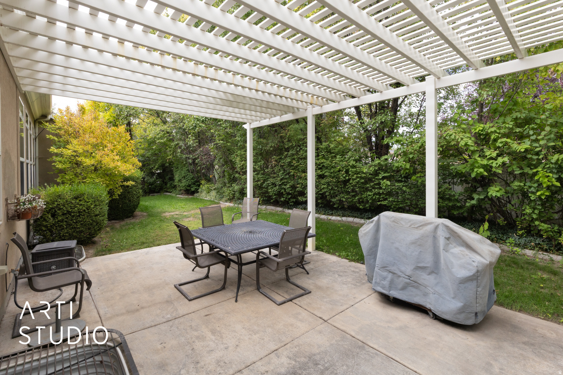 IVORY HIGHLANDS - Residential