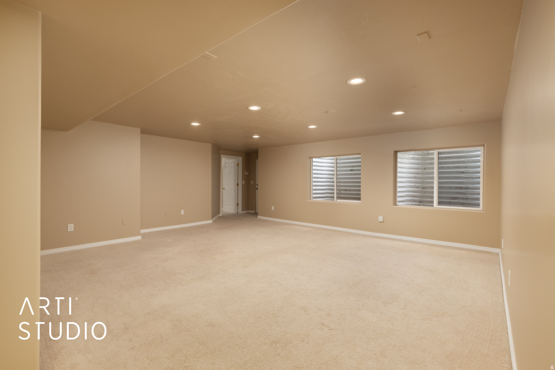 IVORY HIGHLANDS - Residential