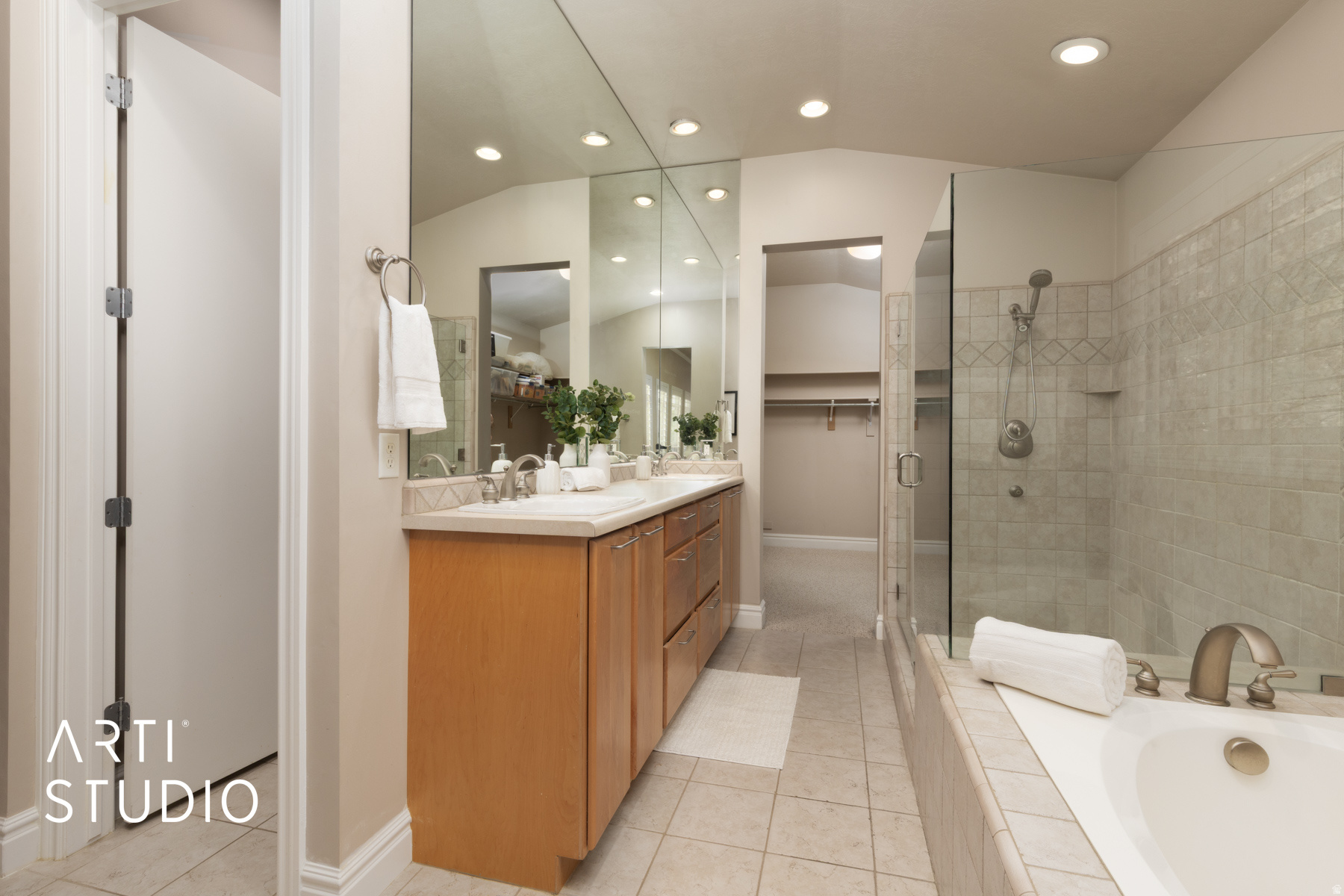 IVORY HIGHLANDS - Residential