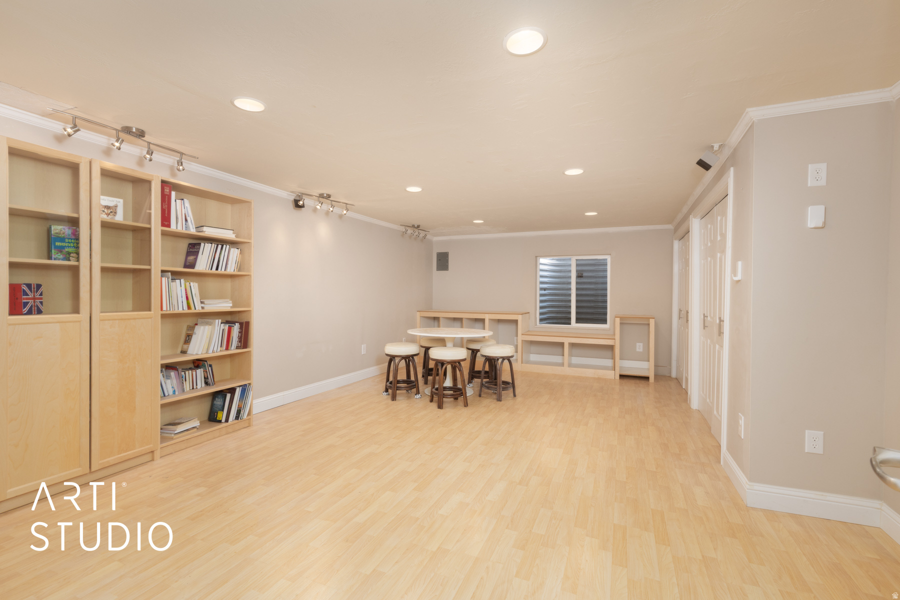 IVORY HIGHLANDS - Residential