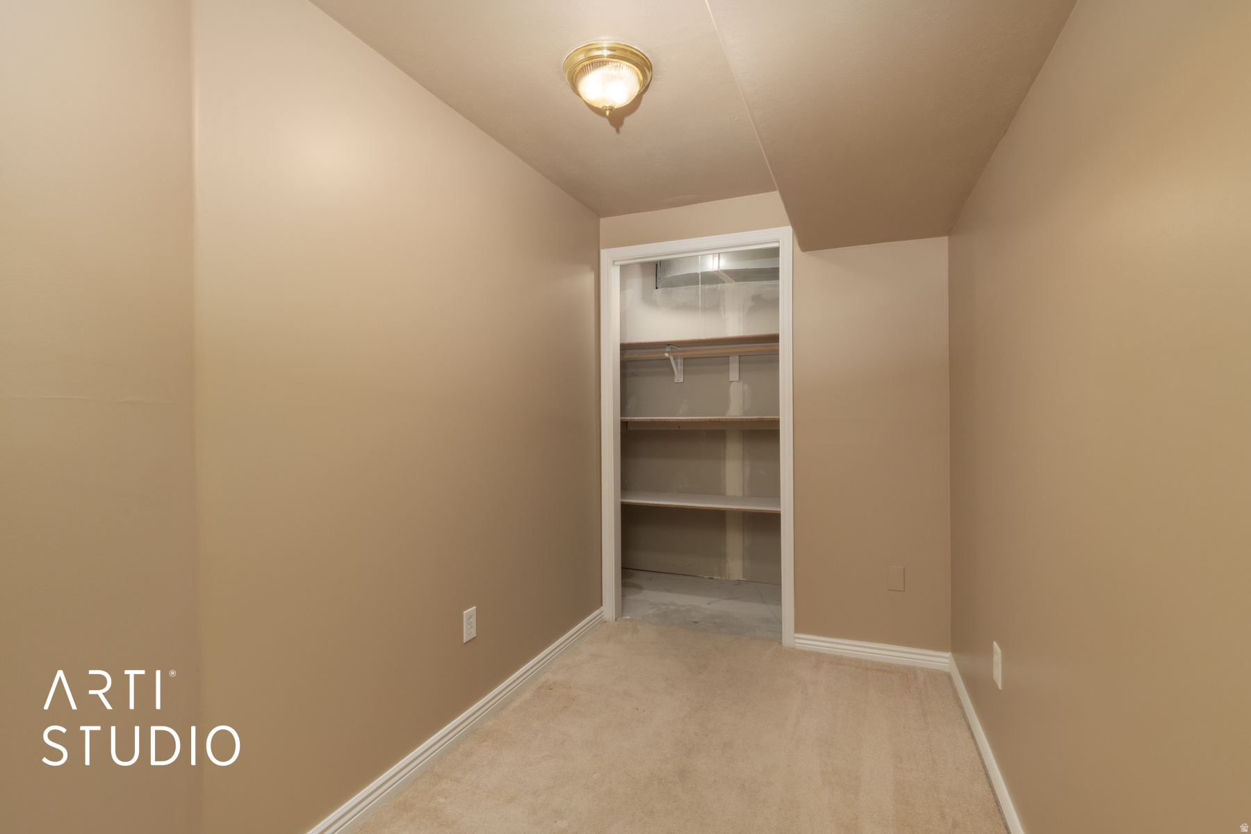 IVORY HIGHLANDS - Residential