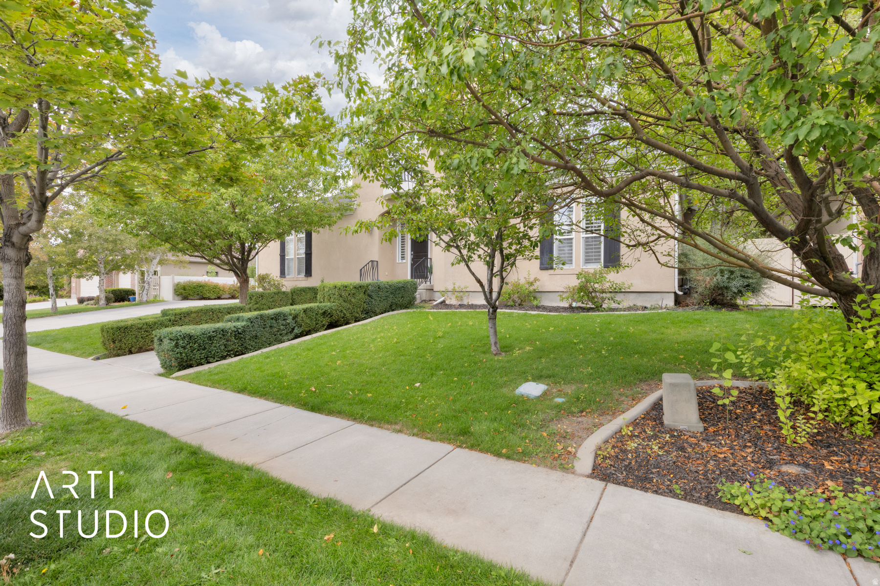 IVORY HIGHLANDS - Residential