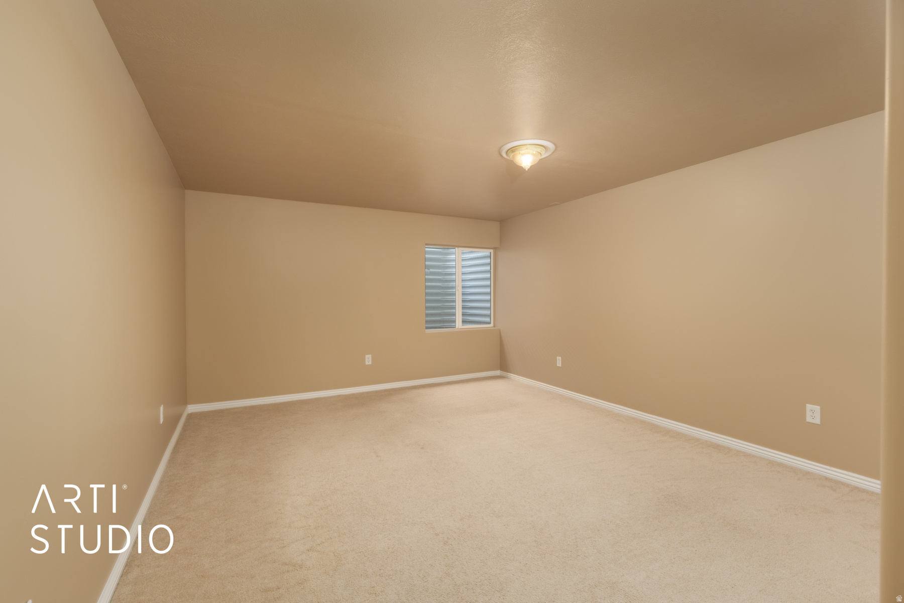 IVORY HIGHLANDS - Residential