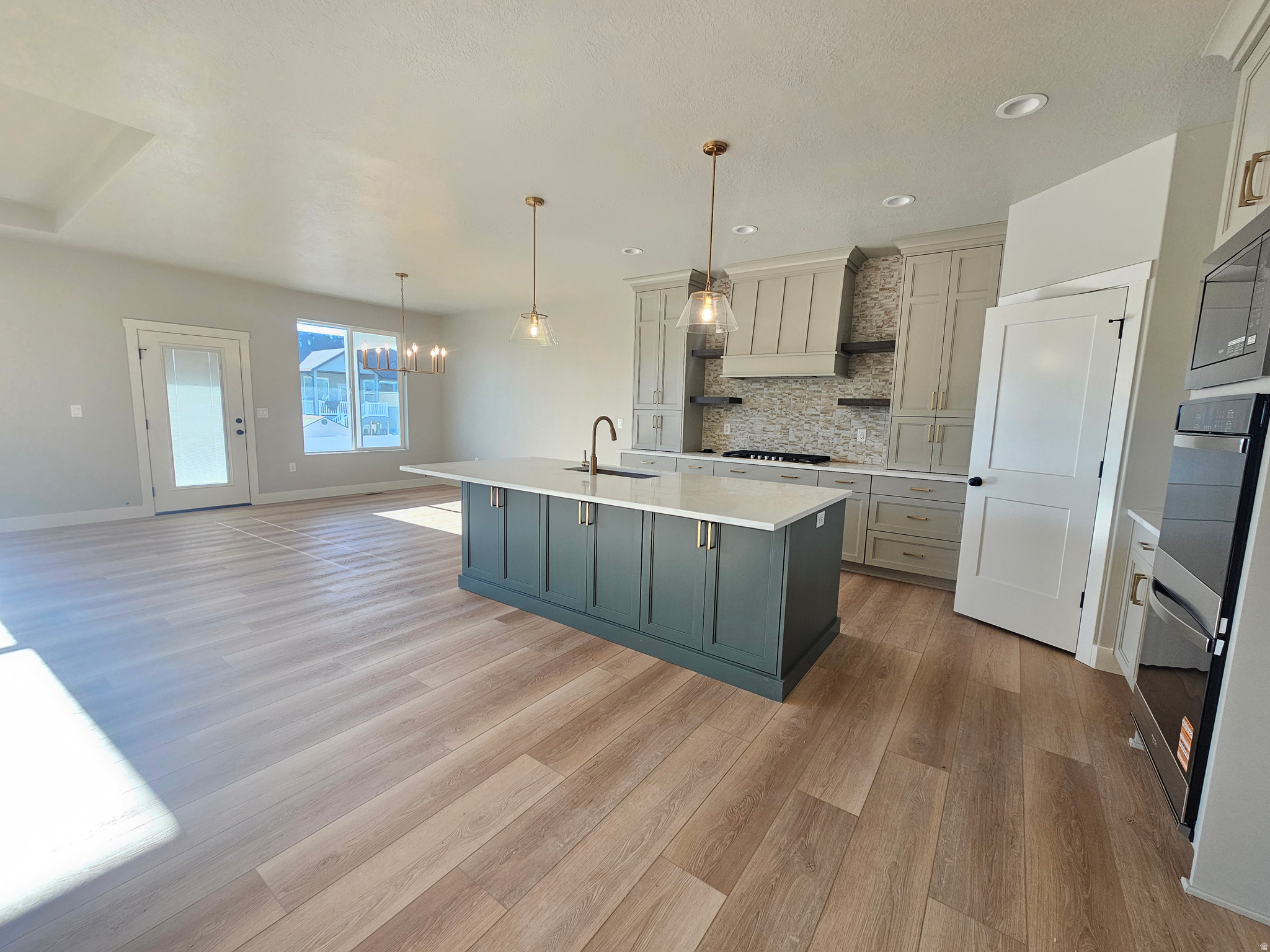 RIVERBEND FARMS - Residential