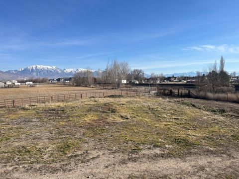 Tiny photo for 207 W 500 S, Lehi, UT 84043 (MLS # 2134258)