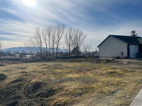 Tiny photo for 207 W 500 S, Lehi, UT 84043 (MLS # 2134258)