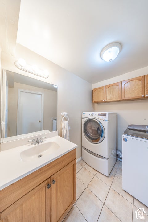 Tiny photo for 970 E 2050 S, Bountiful, UT 84010 (MLS # 2188374)