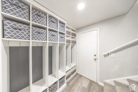 Tiny photo for 970 E 2050 S, Bountiful, UT 84010 (MLS # 2188374)