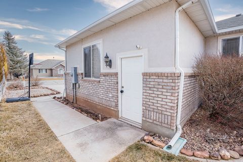 Tiny photo for 1135 W PARK RIDGE DR S, Roosevelt, UT 84066 (MLS # 2128111)