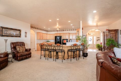 Tiny photo for 1135 W PARK RIDGE DR S, Roosevelt, UT 84066 (MLS # 2128111)