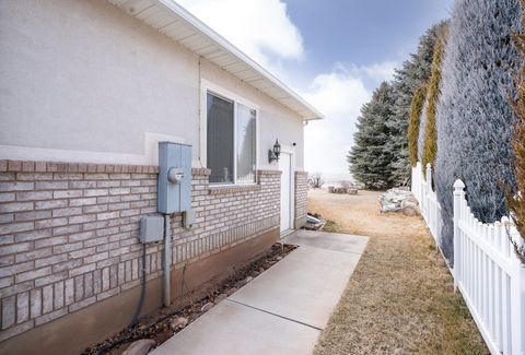 Tiny photo for 1135 W PARK RIDGE DR S, Roosevelt, UT 84066 (MLS # 2128111)