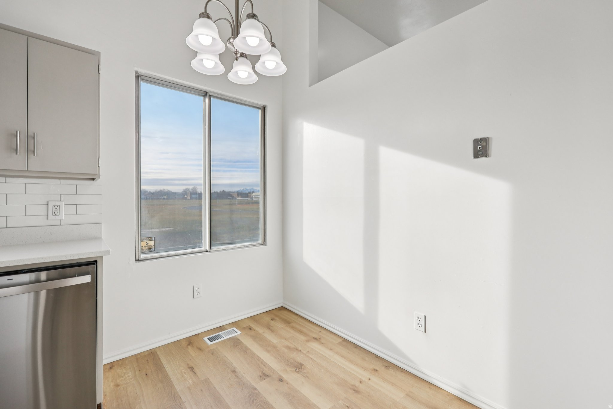 SUNNYBROOK - Residential