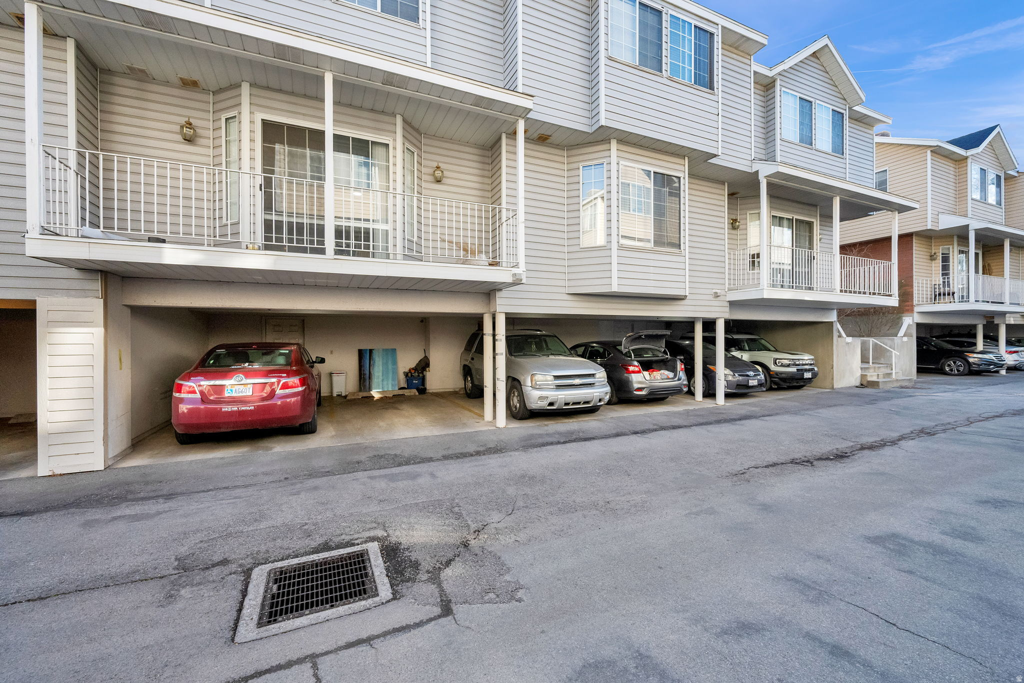 MILLRACE TOWNHOUSE CONDO - Residential