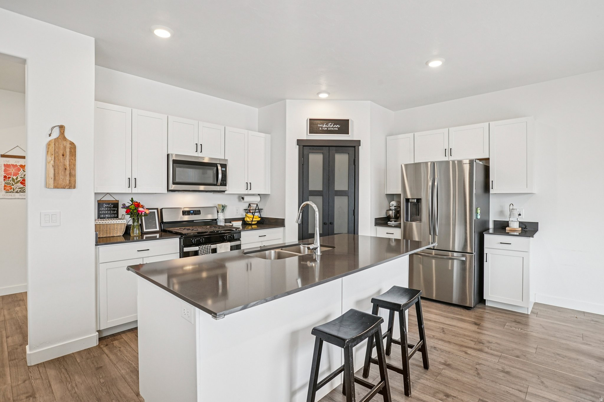 LITTLE VALLEY - Residential