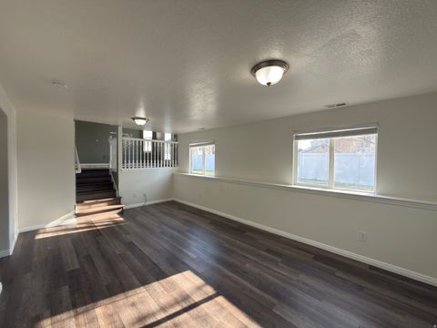 Tiny photo for 3971 W 975 S, Syracuse, UT 84075 (MLS # 2132608)