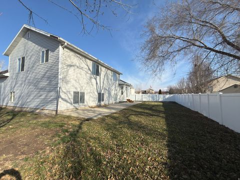 Tiny photo for 3971 W 975 S, Syracuse, UT 84075 (MLS # 2132608)