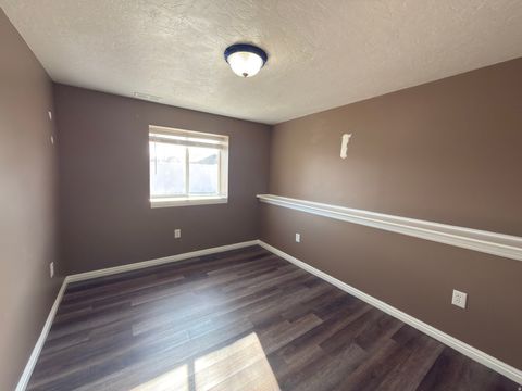 Tiny photo for 3971 W 975 S, Syracuse, UT 84075 (MLS # 2132608)
