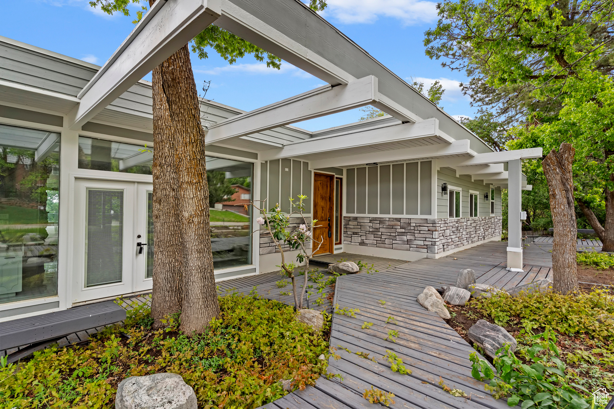 4203 S College Dr, Ogden, Utah image 1