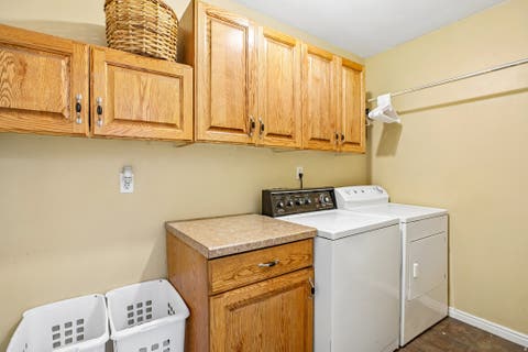 Tiny photo for 1005 EDGEWOOD DR, South Ogden, UT 84403 (MLS # 2177345)
