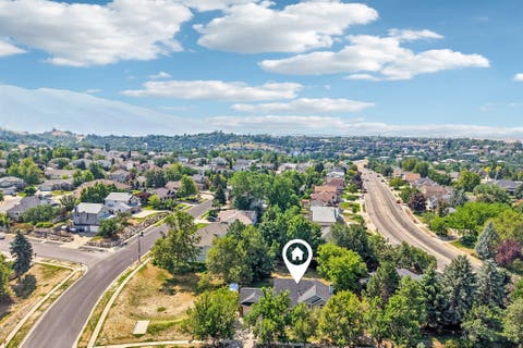 Tiny photo for 1005 EDGEWOOD DR, South Ogden, UT 84403 (MLS # 2177345)