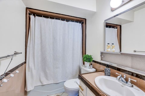 Tiny photo for 1635 WOODLAND DR, Provo, UT 84604 (MLS # 2185269)