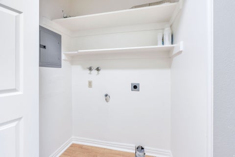 Tiny photo for 1635 WOODLAND DR, Provo, UT 84604 (MLS # 2185269)