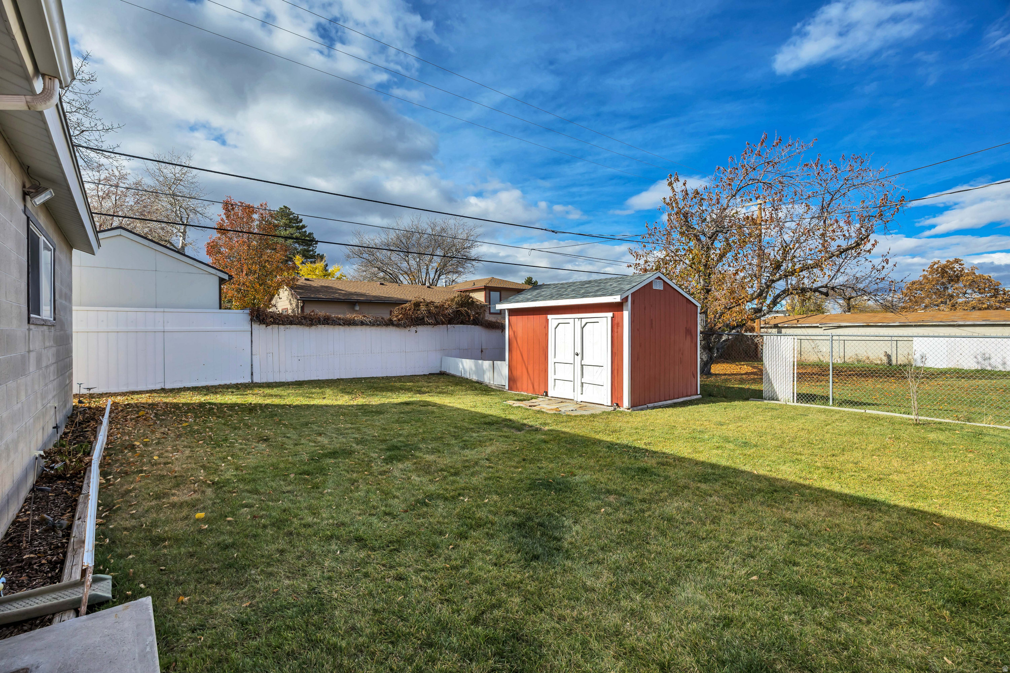 SHORLAND NO 1 - Residential