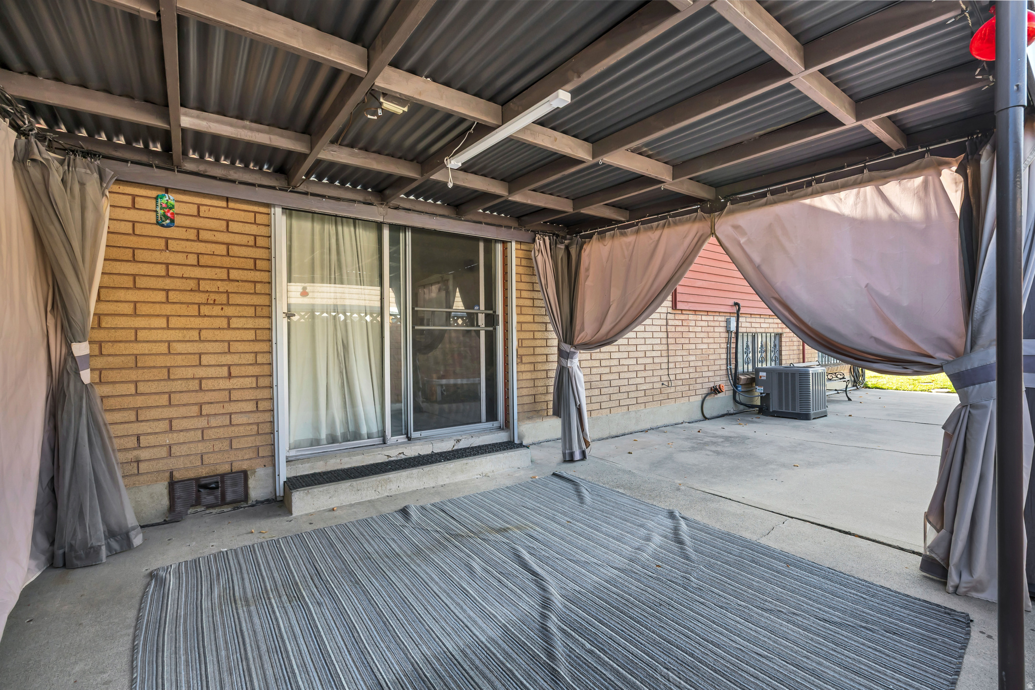 SHORLAND NO 1 - Residential