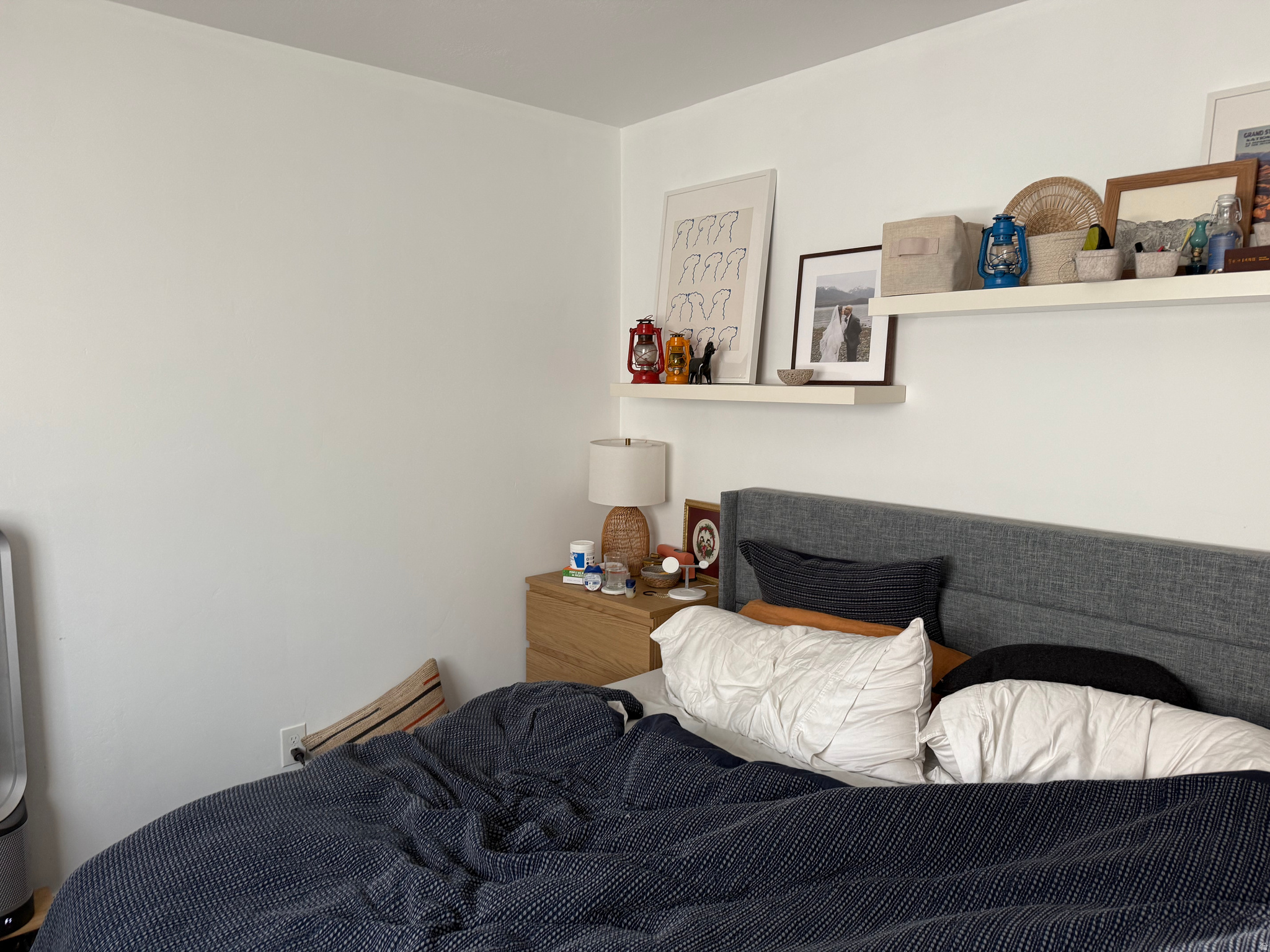 LA VETA PLACE - Residential Income