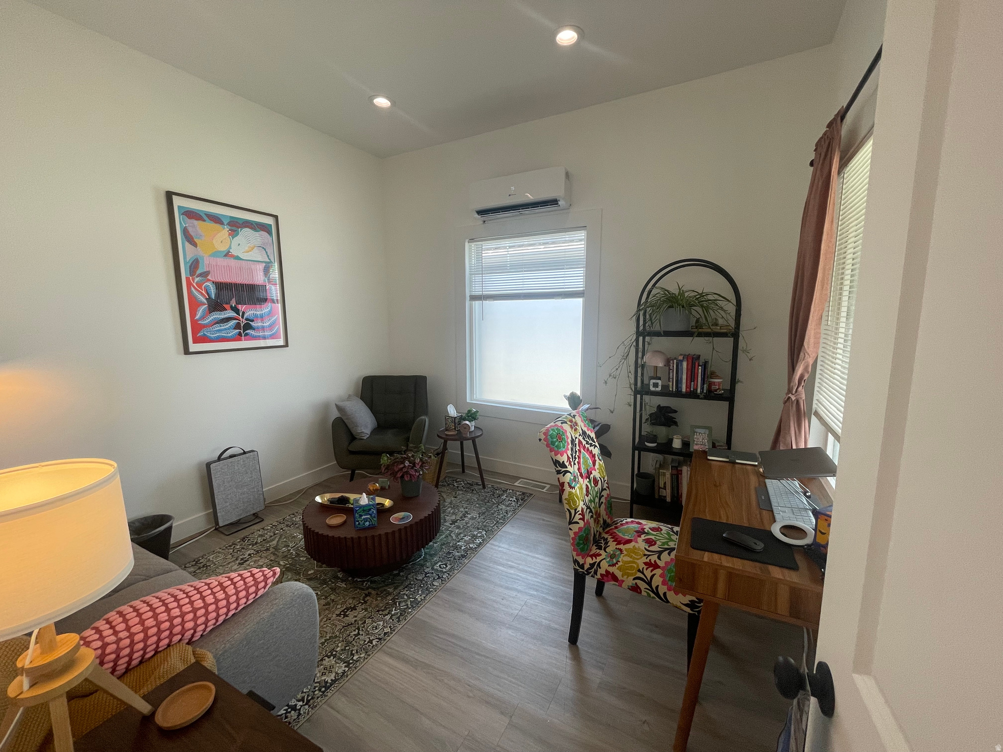 LA VETA PLACE - Residential Income