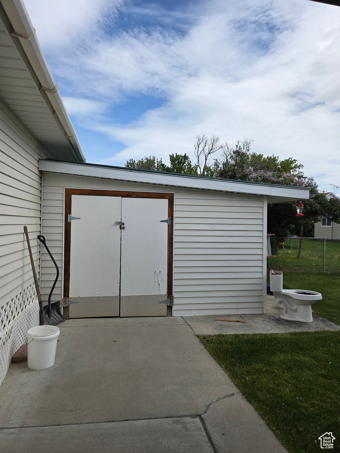 157 E 100, Wellington, Utah image 25