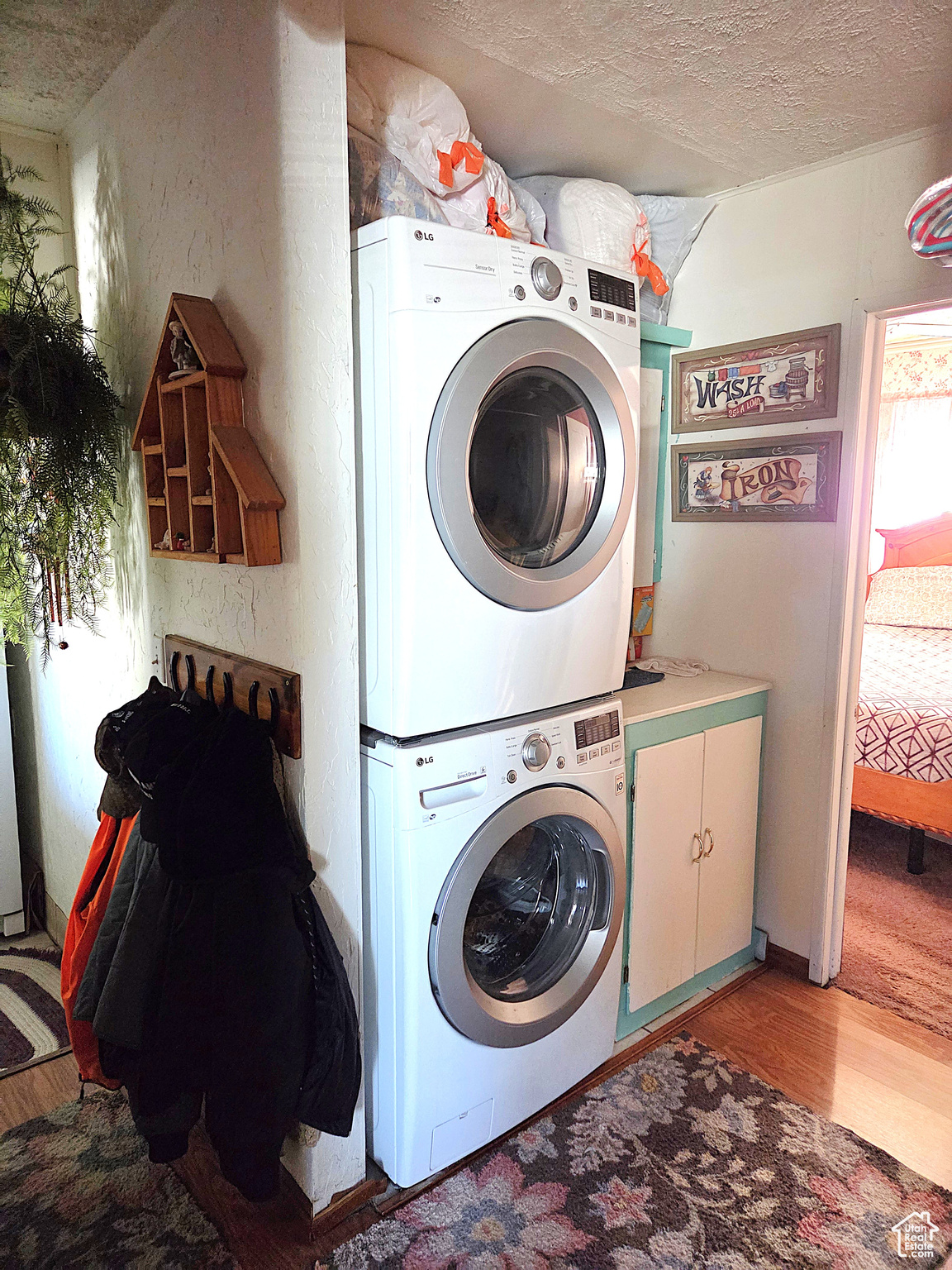 157 E 100, Wellington, Utah image 15