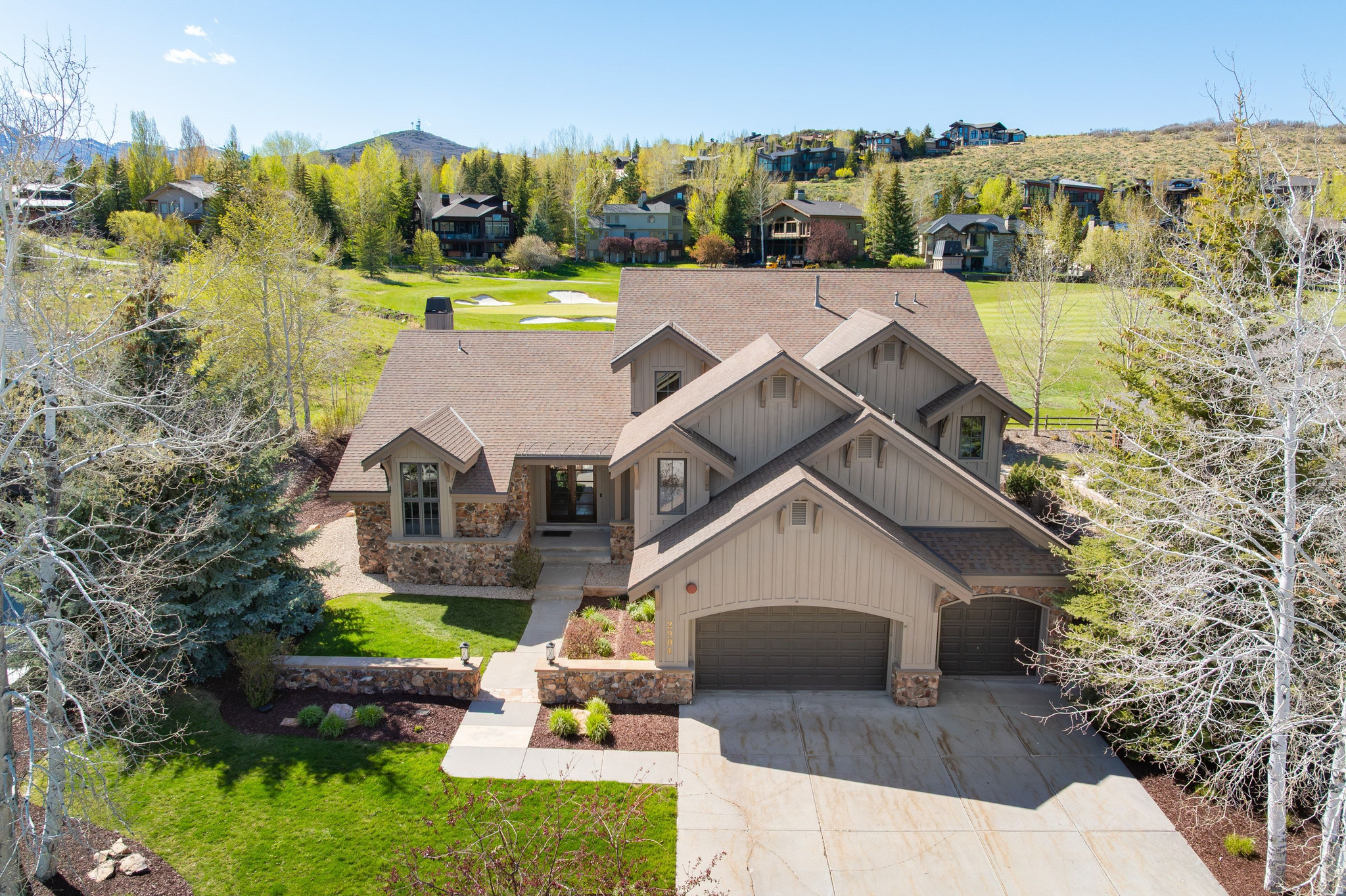 FAIRWAY MEADOWS - Residential