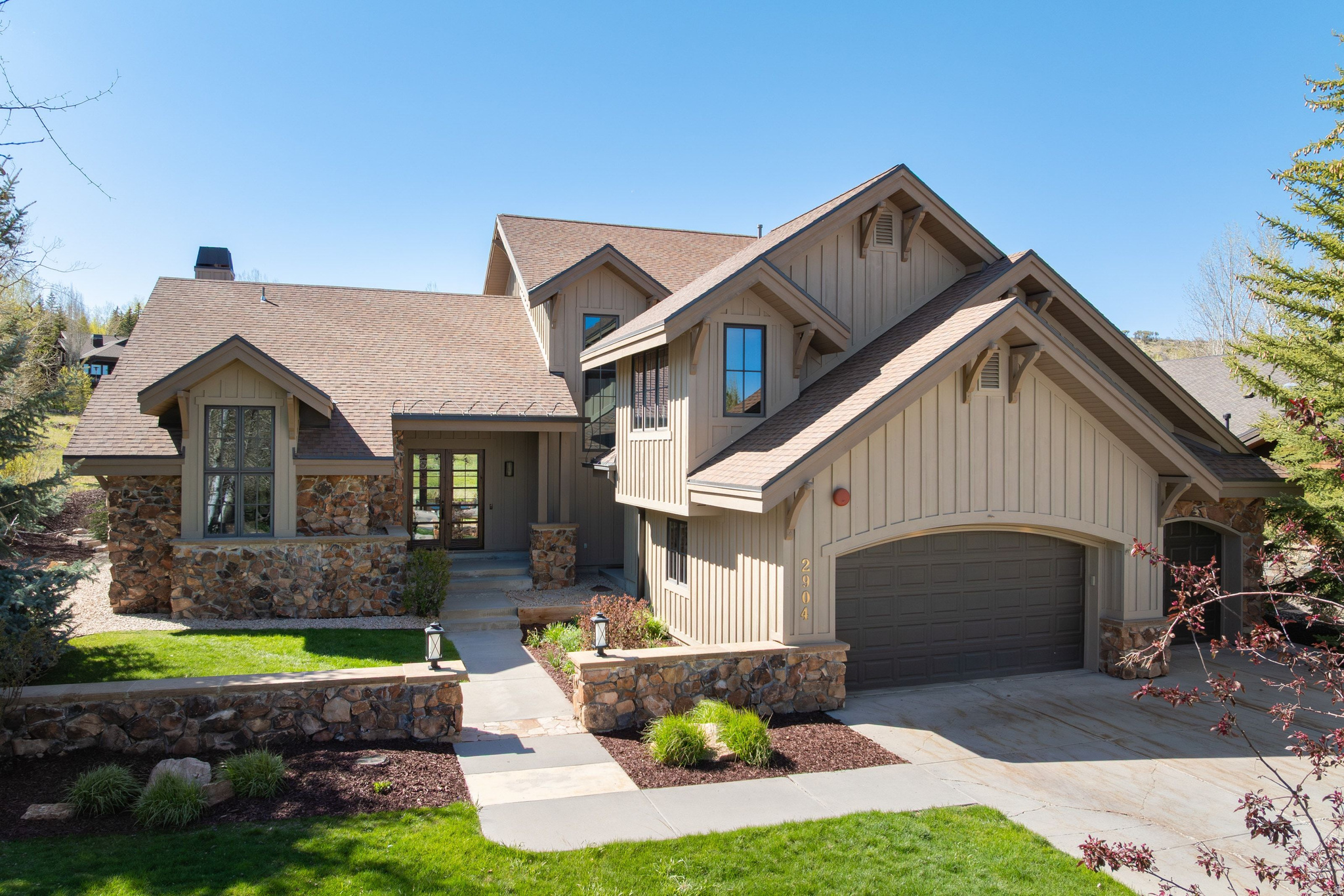 FAIRWAY MEADOWS - Residential