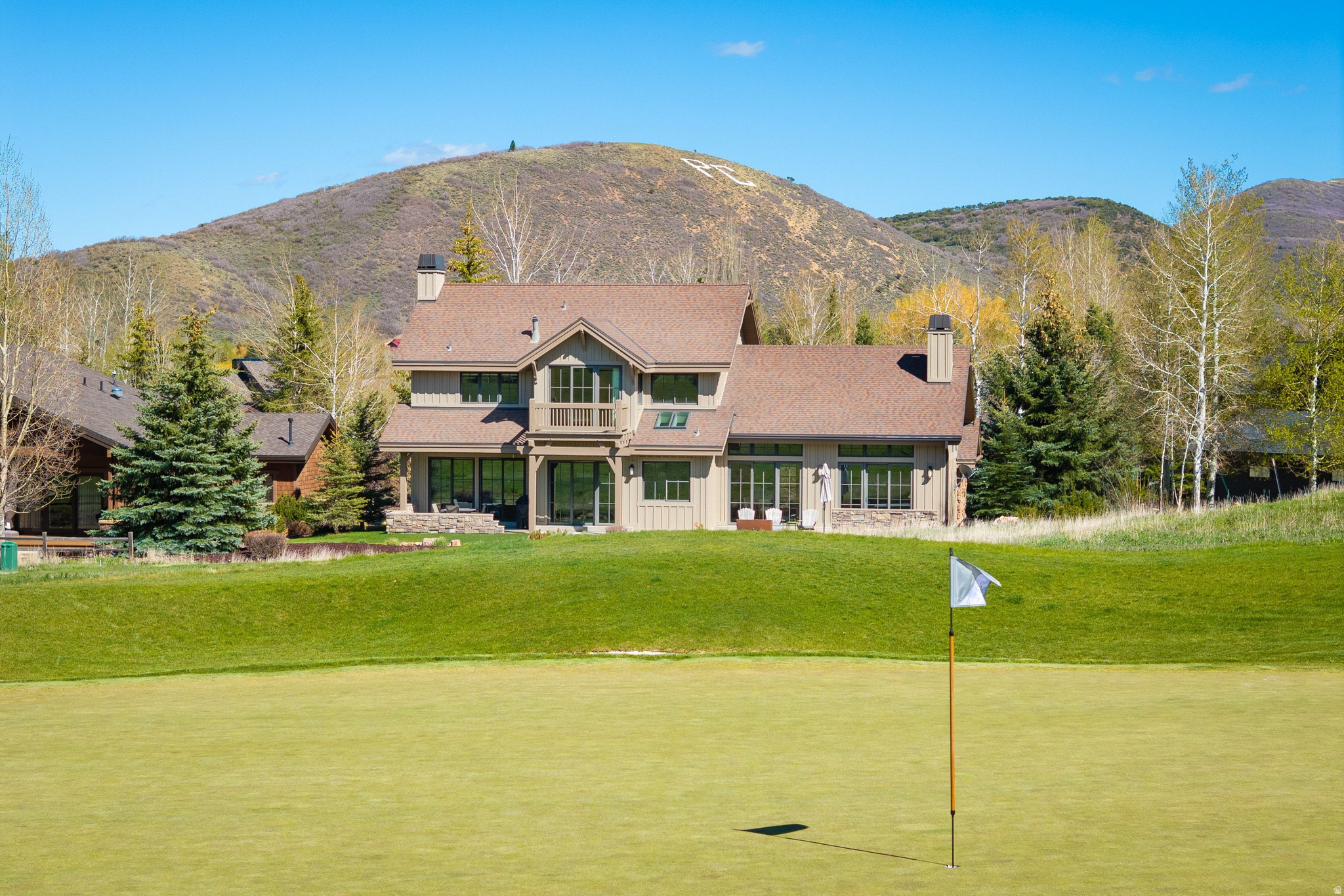 FAIRWAY MEADOWS - Residential