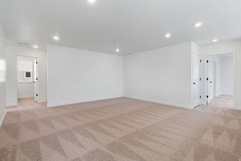 Tiny photo for 5331 N HORSESHOE WAY #520, Eagle Mountain, UT 84005 (MLS # 2169139)