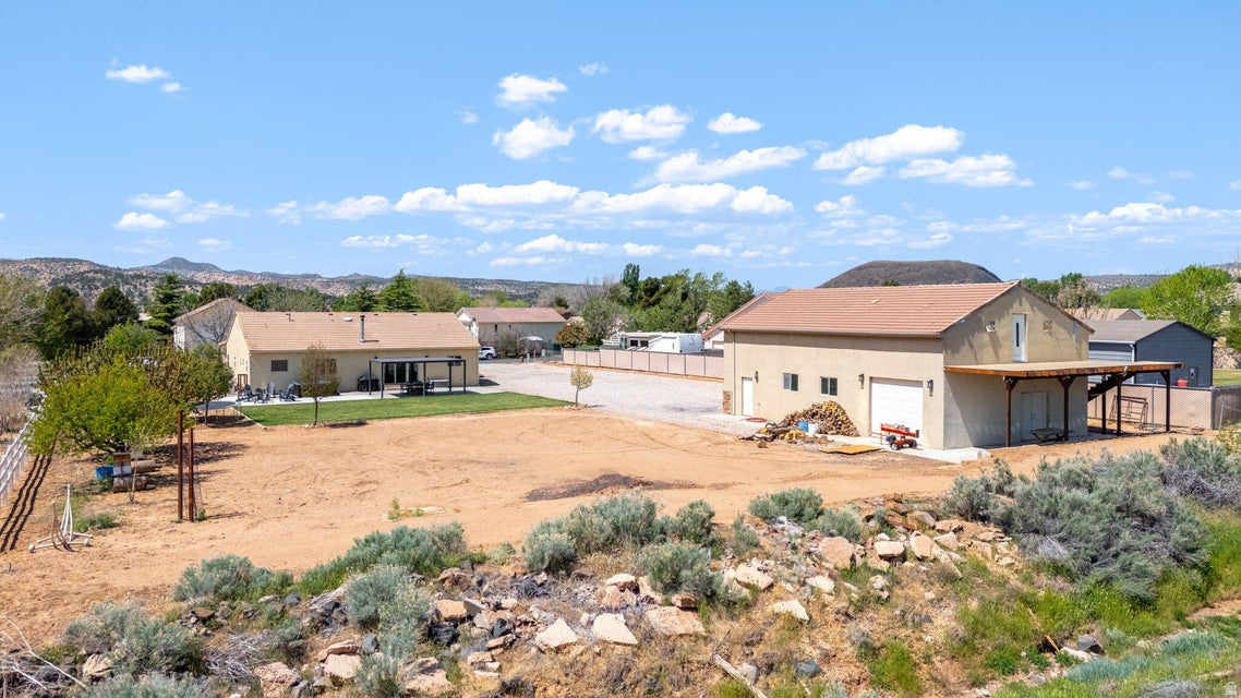 PARADISE EST - Residential