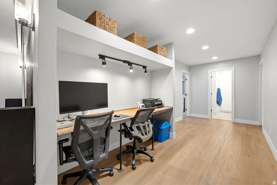 PARADISE EST - Residential