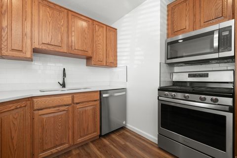 Tiny photo for 135 E 100 N, Spanish Fork, UT 84660 (MLS # 2137944)