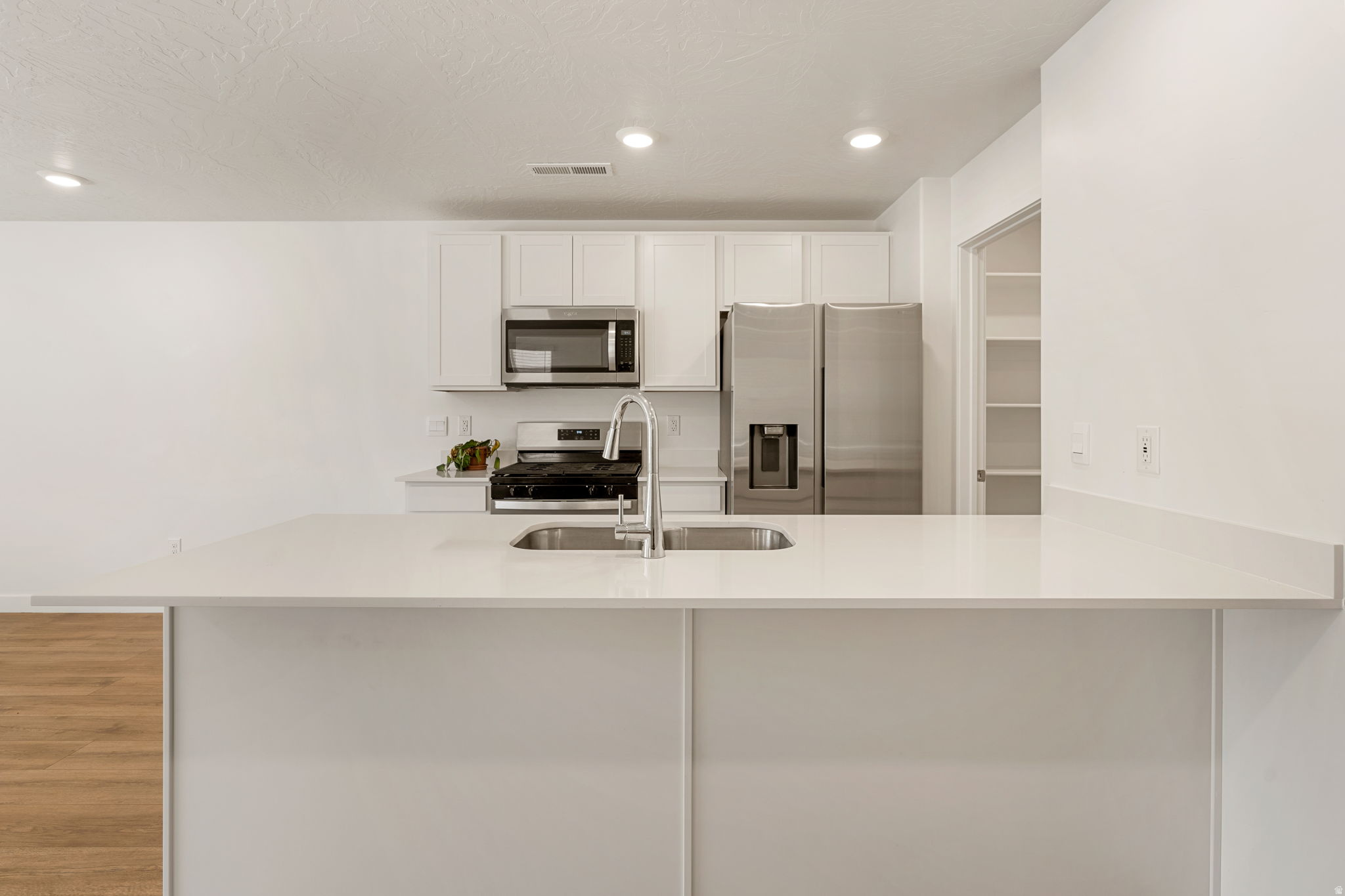 LONG VALLEY - Residential