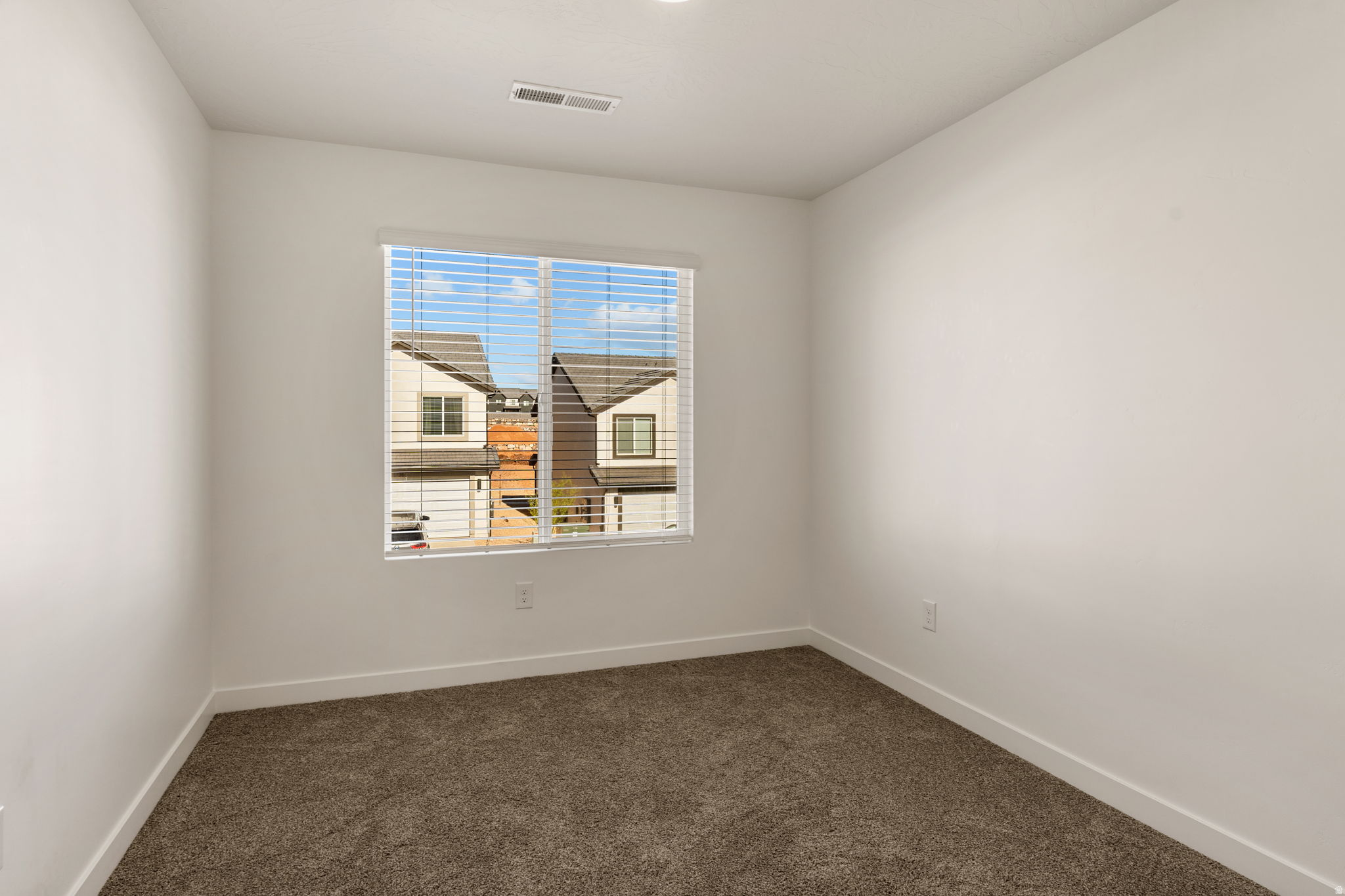 LONG VALLEY - Residential