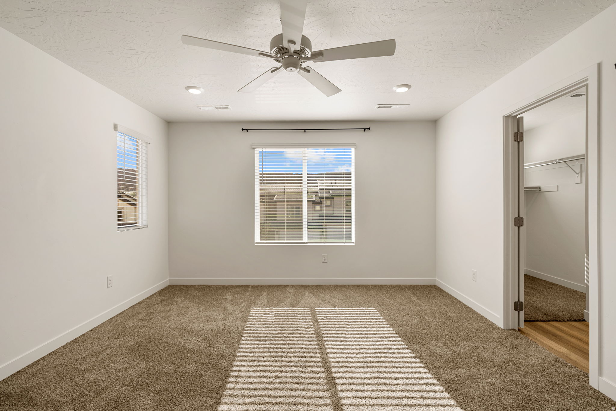 LONG VALLEY - Residential