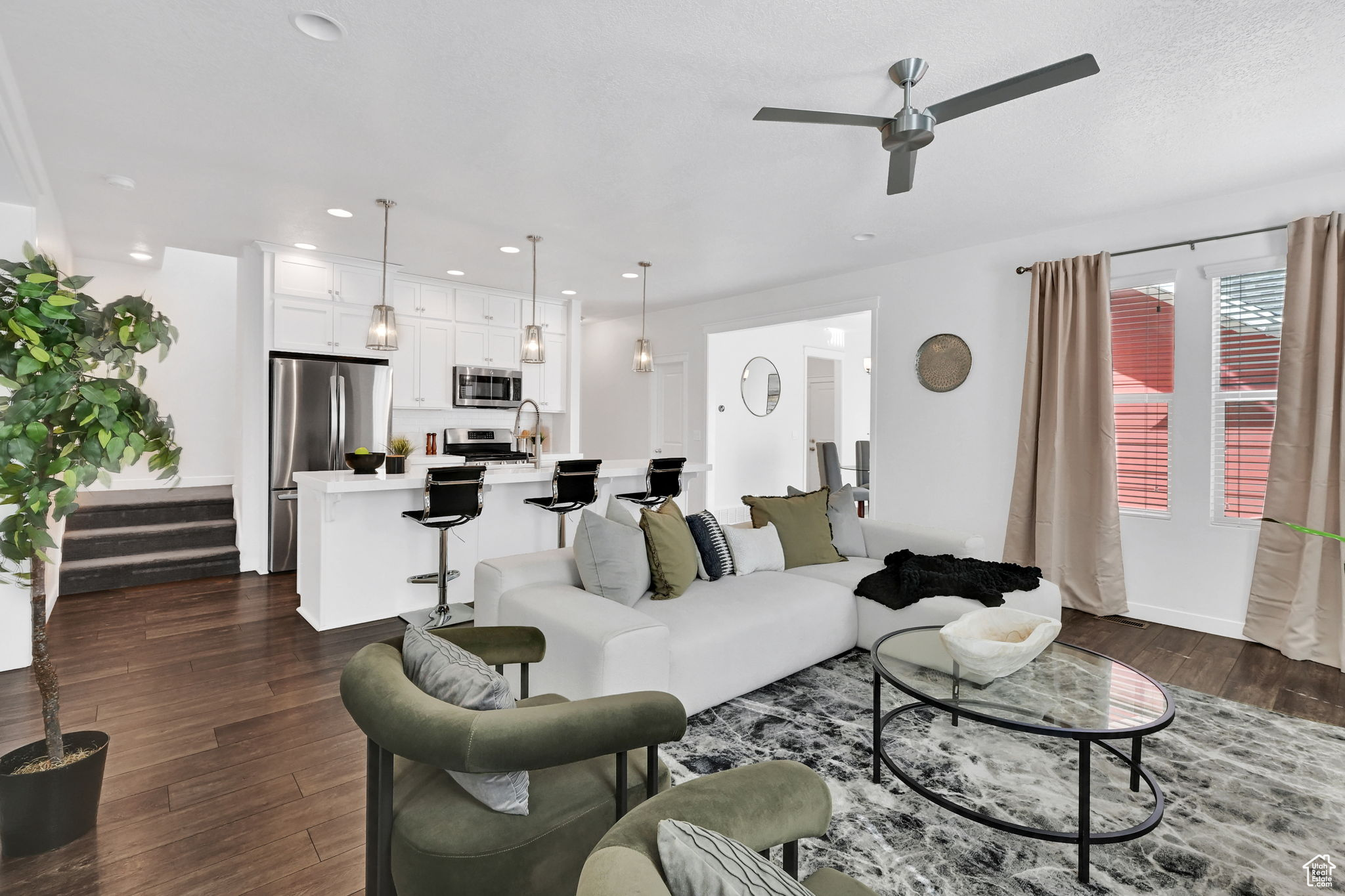 HILL FARMS PH 3 - Residential