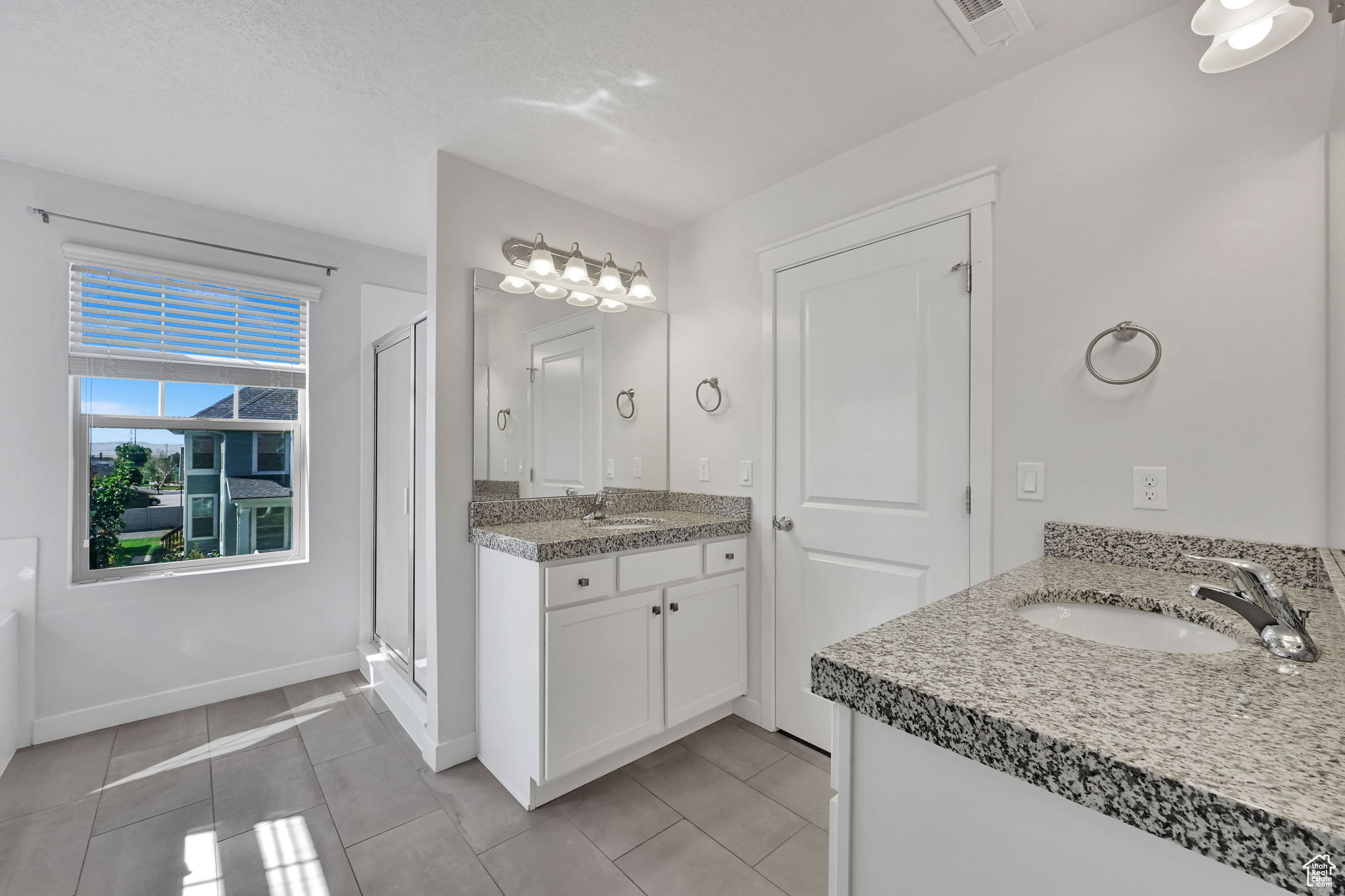 HILL FARMS PH 3 - Residential
