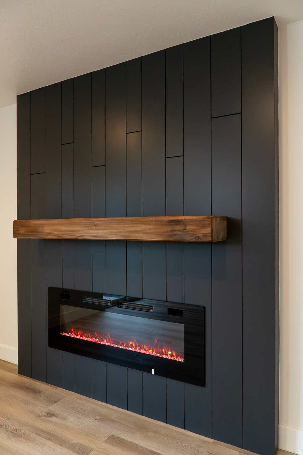 VALLEY WEST - Residential