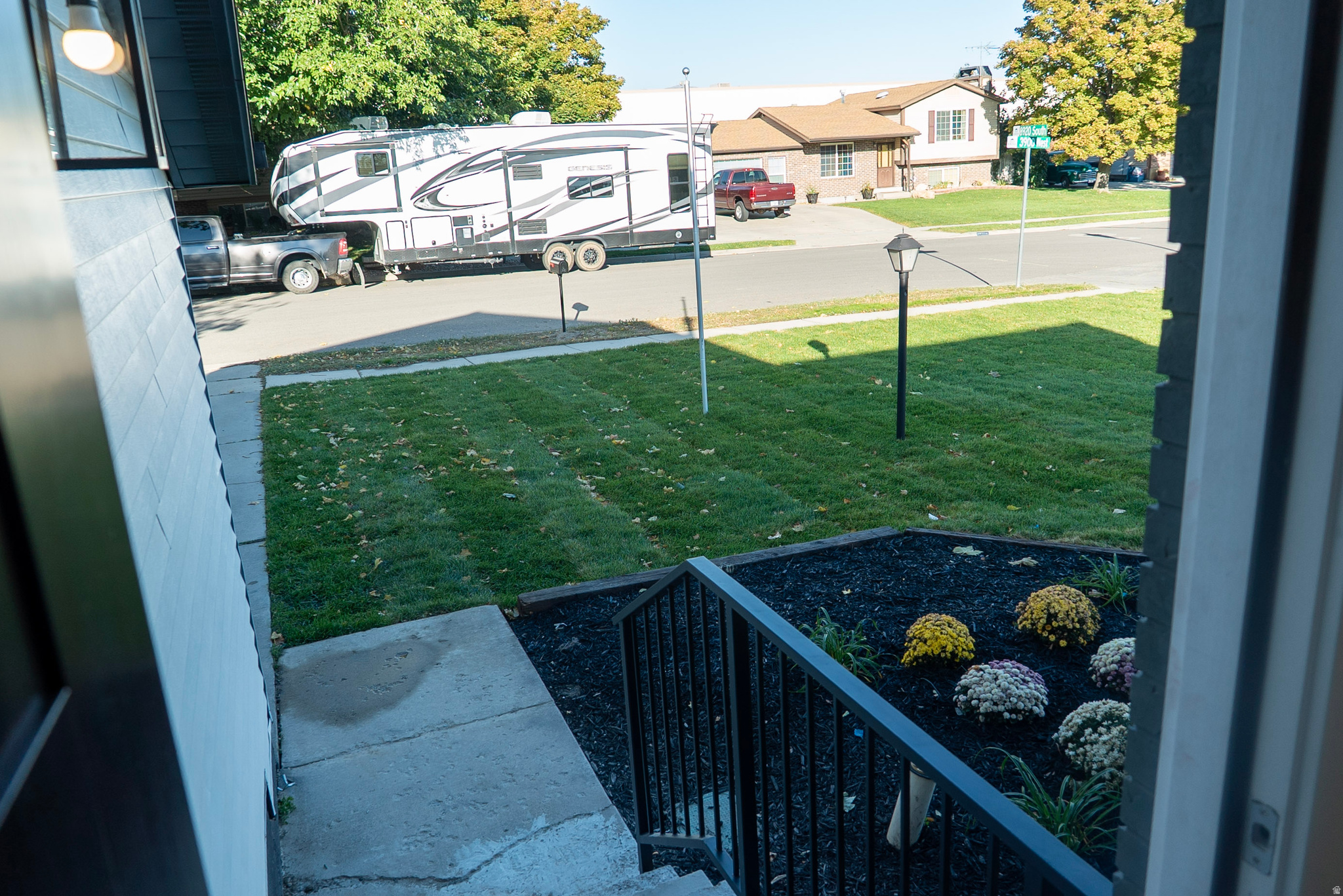 VALLEY WEST - Residential