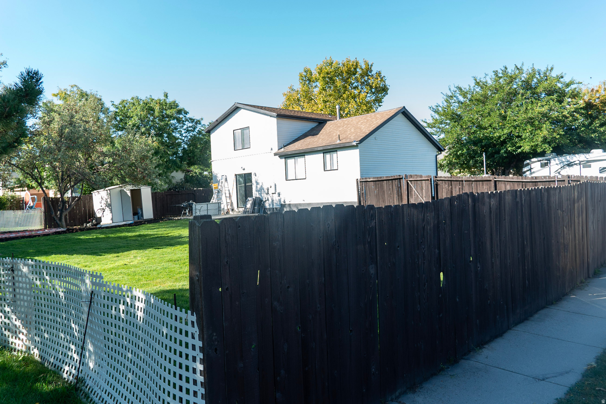 VALLEY WEST - Residential