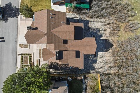 Tiny photo for 3205 E DANISH WAY, Cottonwood Heights, UT 84121 (MLS # 2142919)