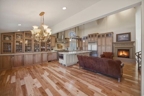 Tiny photo for 3205 E DANISH WAY, Cottonwood Heights, UT 84121 (MLS # 2142919)